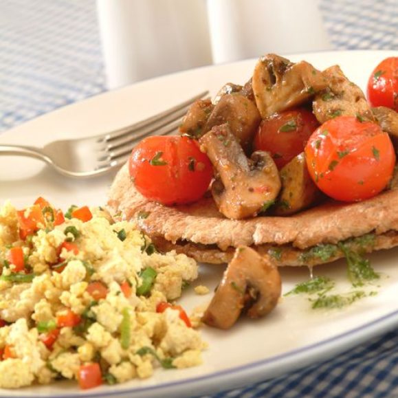 Mushroom and Tomato Pitta Boats with Tofu Scramble