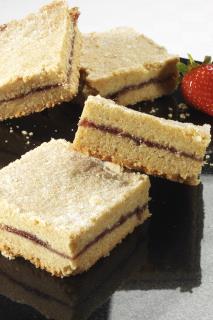 Strawberry Tray Bake